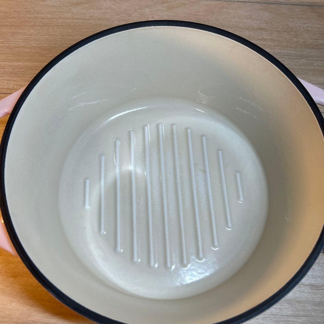 バーミキュラ オーブンポット ラウンド 22cm パールピンク 両手鍋　鍋