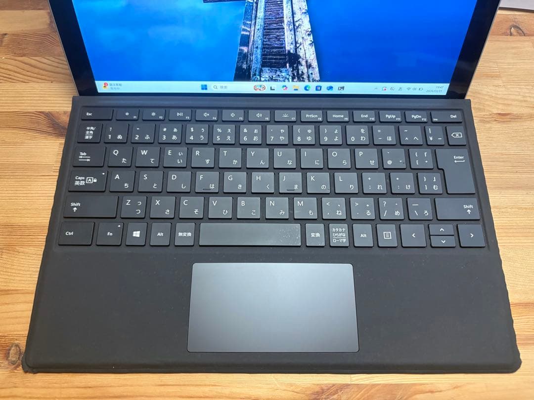 A5 Surface Pro7　Corei5第10世代　メモリ8GB/256GB