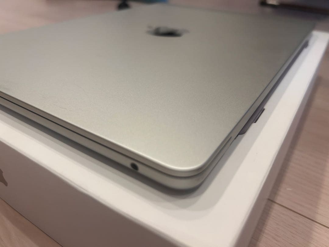 【極美品】MacBook Air M4 13インチ 16GB 512GB