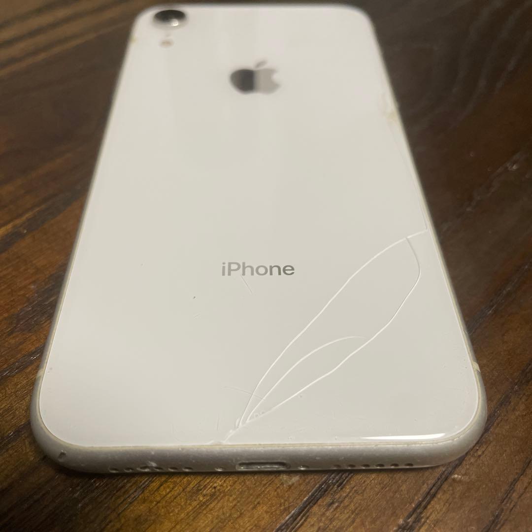 iPhone XR ホワイト64GB バッテリー80%