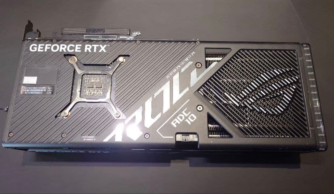 グラフィックボード・グラボ・ビデオカード ASUS ROG RTX 4080 16GB