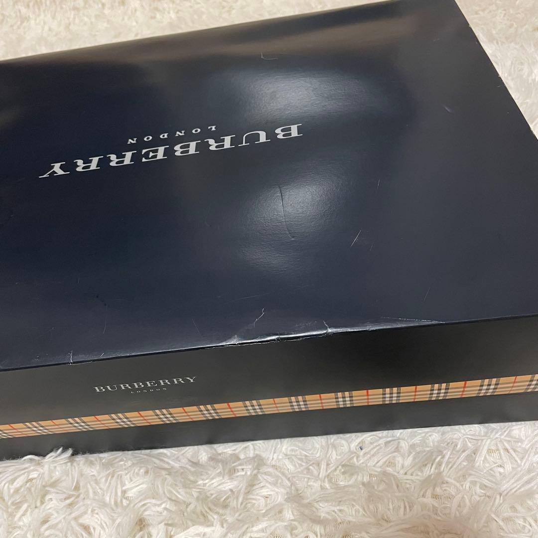 【未使用】BURBERRY バーバリー ウールケット（グリーン）箱付き 洗える