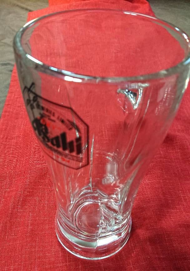 ⬛約３倍ビックリサイズ♥【入手困難・非売品】超特大メガレア・ジョッキ ３個