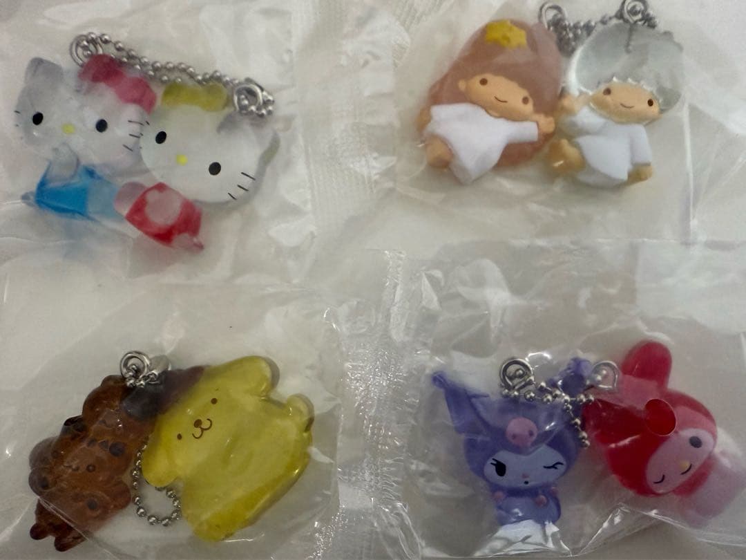 サンリオ　カラフルキャンディチャーム＆なかよしドロップチャーム　コンプリート