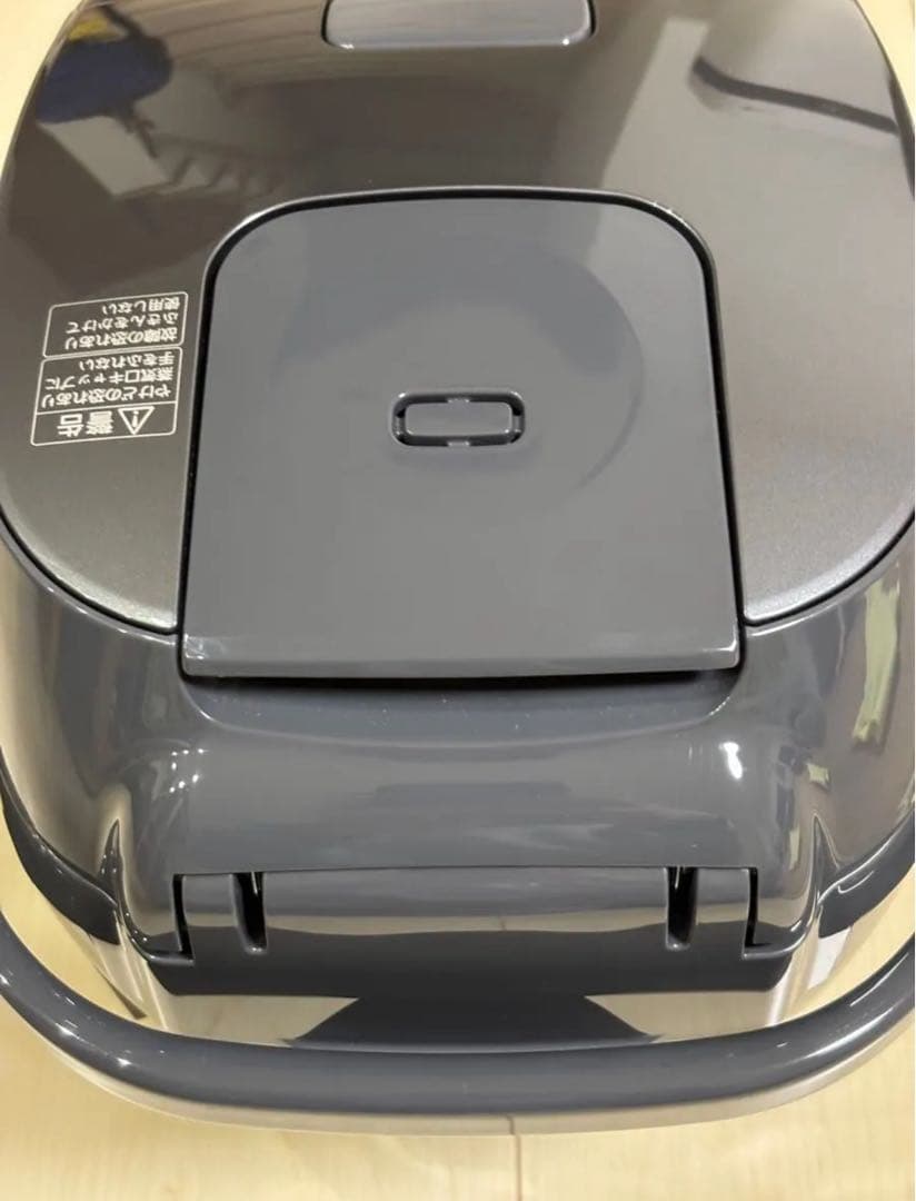 美品　象印　マホービン 炊飯器 3合 チャコール NL-BE05-HZ