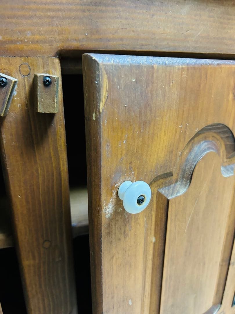 アントステラ木製食器棚 （スリムカップボード）ガラス扉付き