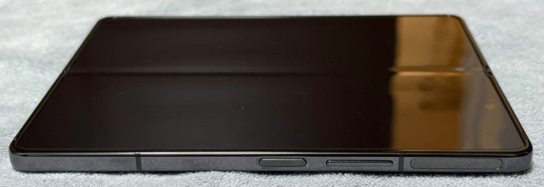 超美品 docomo Galaxy Z Fold5 ブラック 256GB