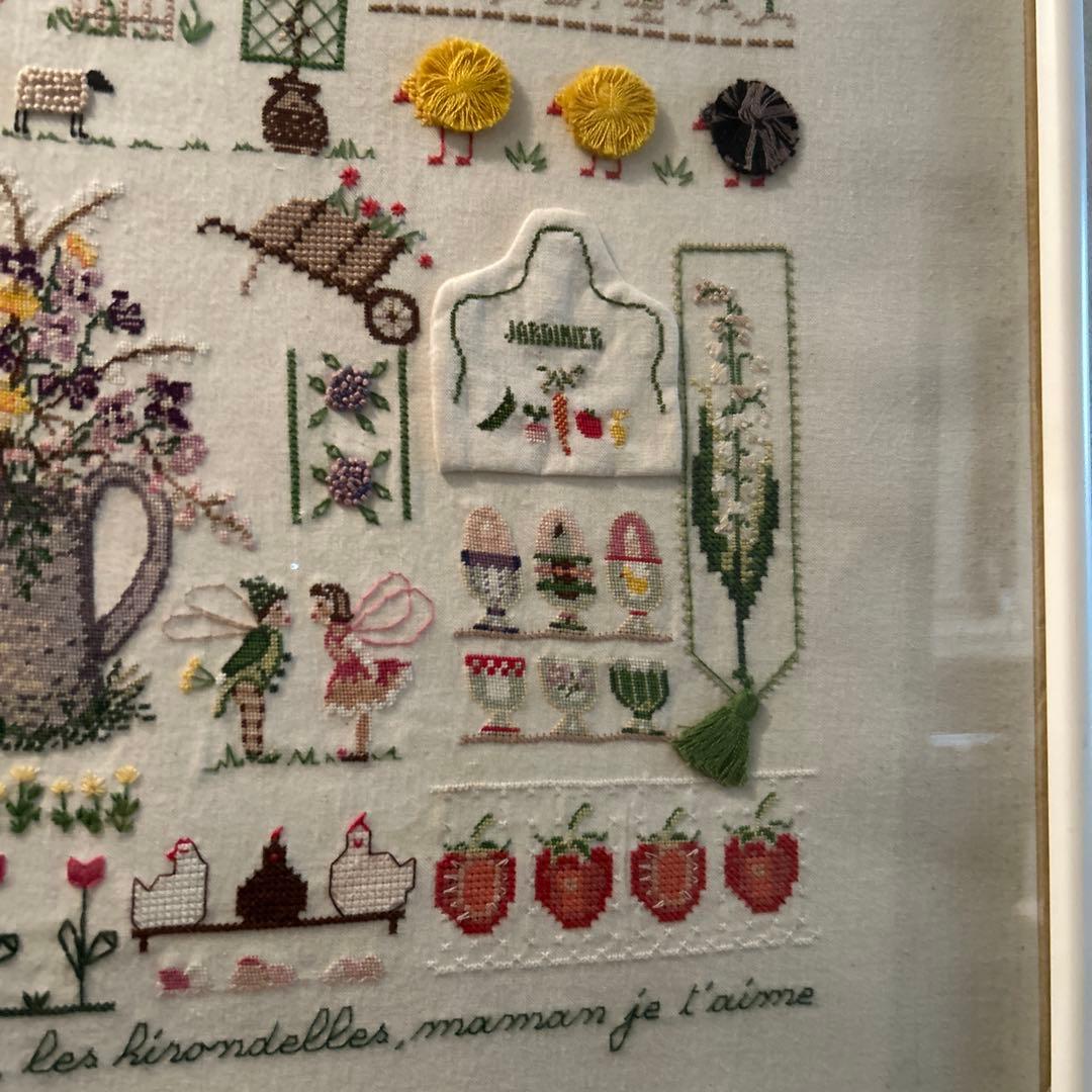 春の刺繍アート　額付き