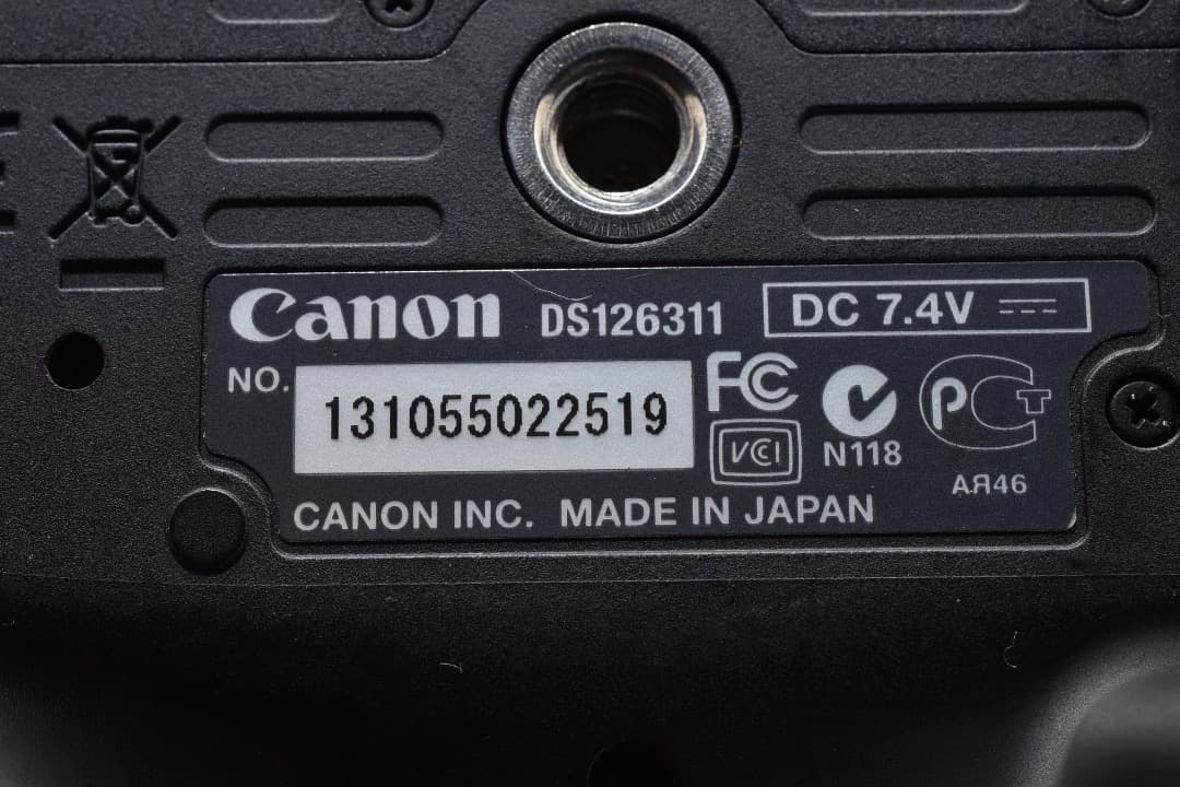 ショット数715回 Canon EOS kiss X5 レンズキット #1181