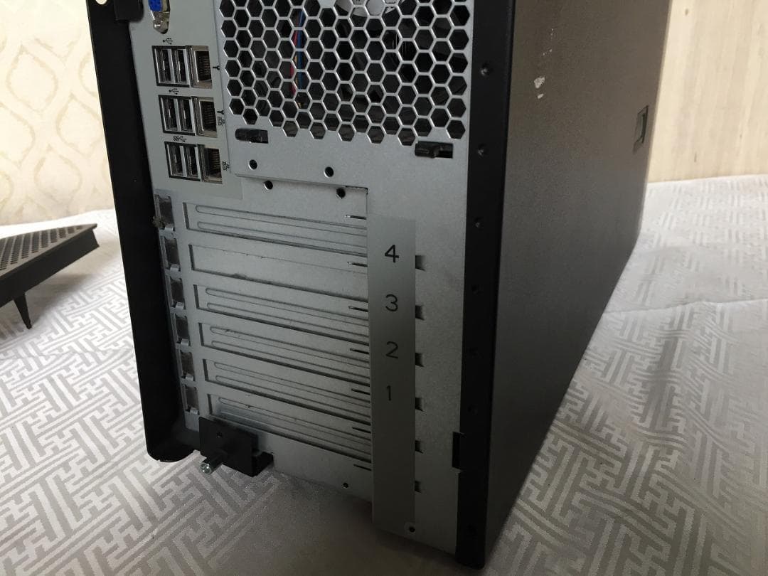 富士通 サーバー PRIMERGY TX1320 M4