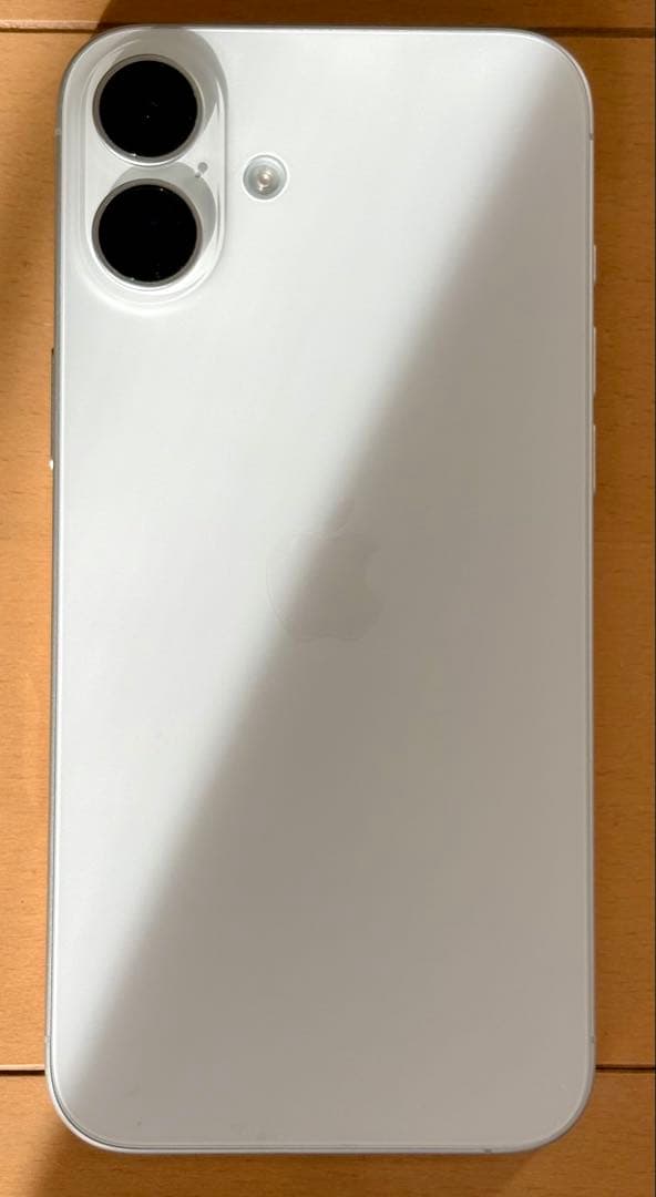 Apple iPhone 16 Plus ホワイト 128GB本体 + ケース