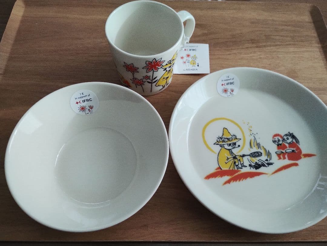 お値下　アラビア　ムーミン　ABCシリーズ 赤十字コラボ　スナフキン3点セット