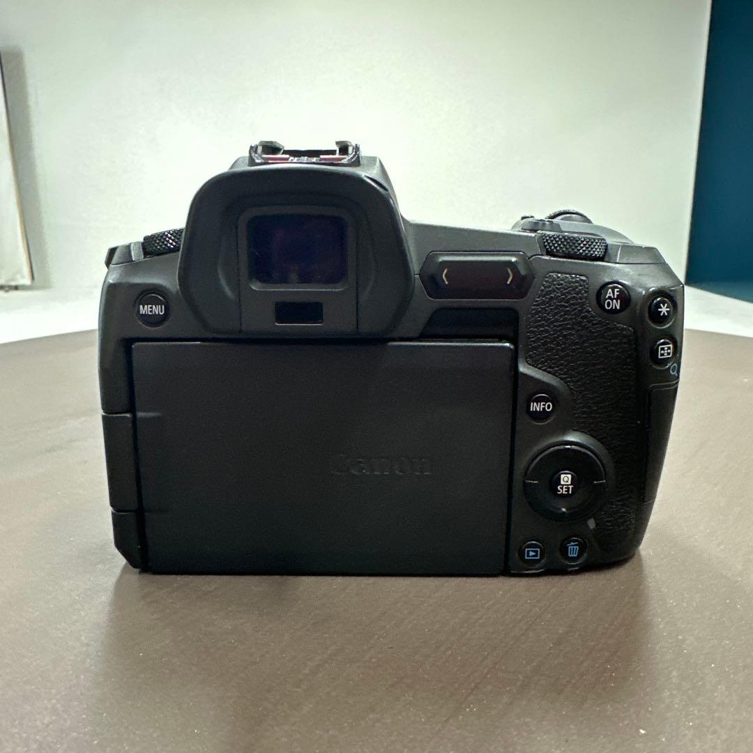 Canon EOS R ボディ