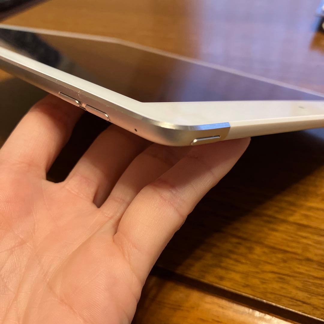 iPad Air 2 Wi-Fi + Cellular 64GB シルバー