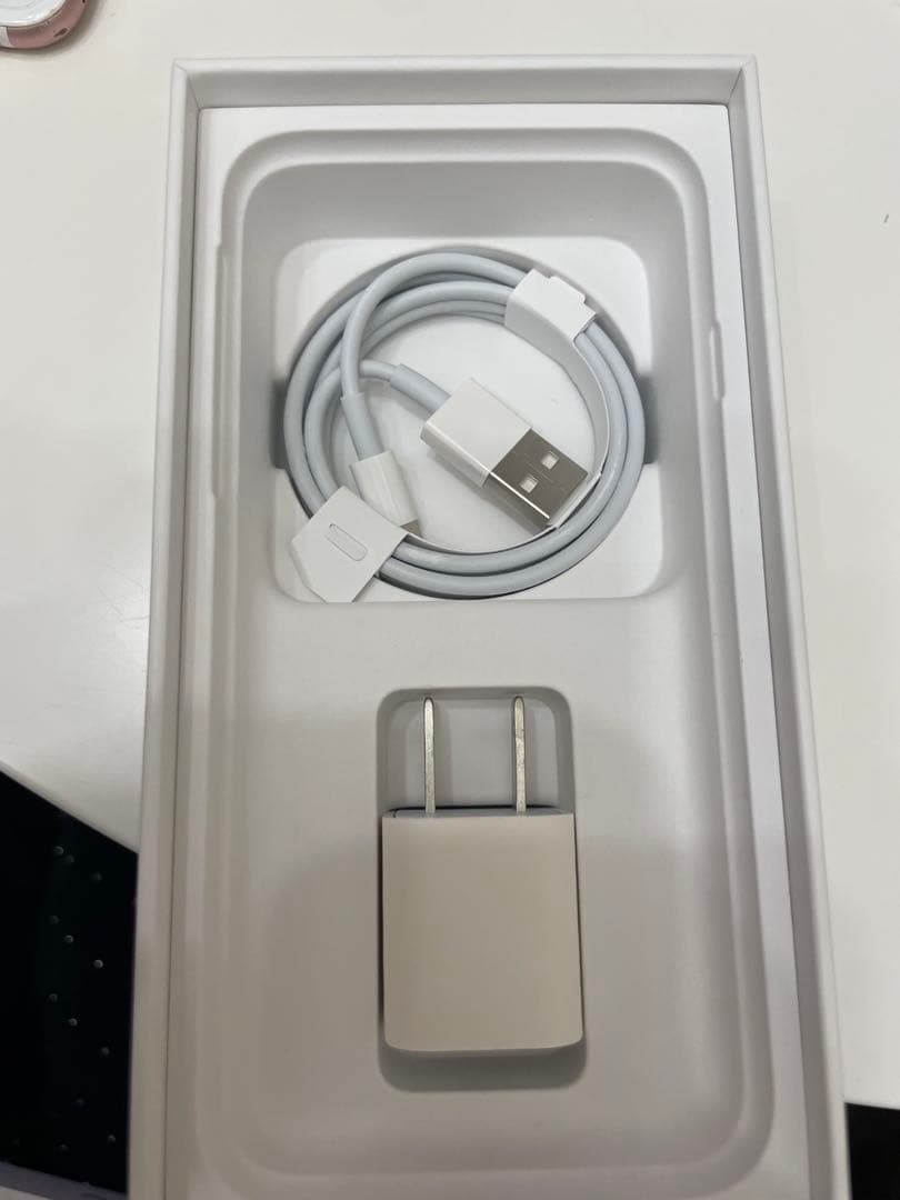 Apple iPhone 7 Plus ローズゴールド　128GB