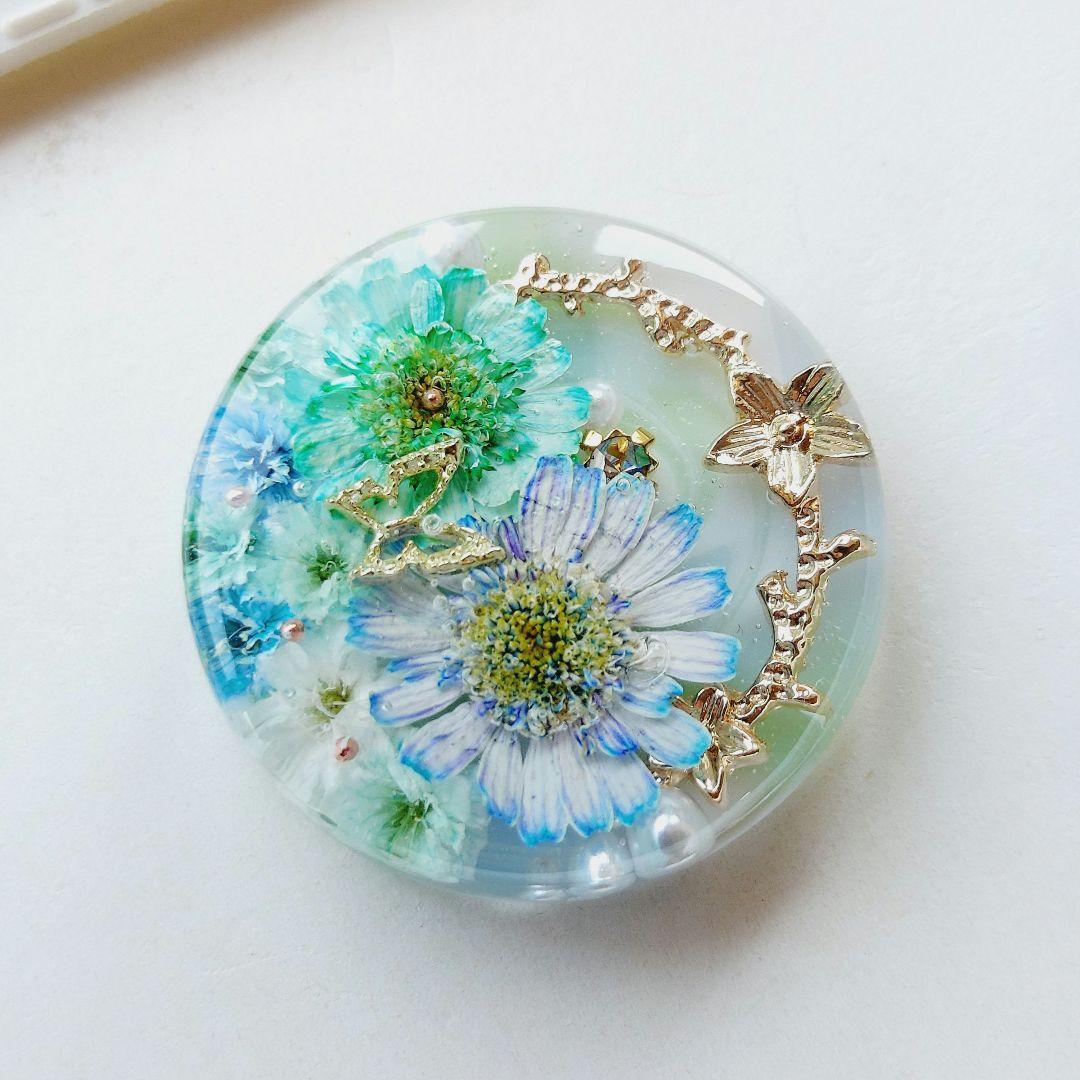 【1746】レジン　マトリカリア　ヘアゴム　ポニーフック　ブロ―チ　ハンドメイド