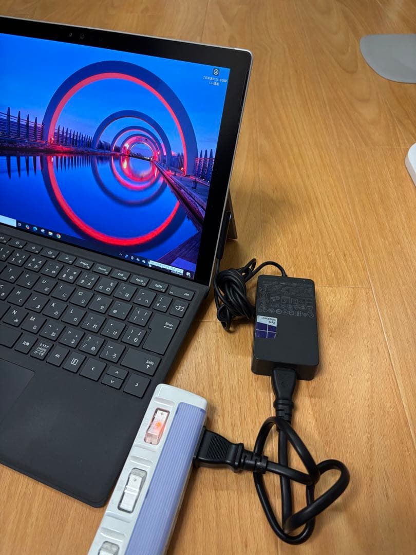 【美品】Surface Pro4 i5/4GB/SSD128GB（おまけAC付）