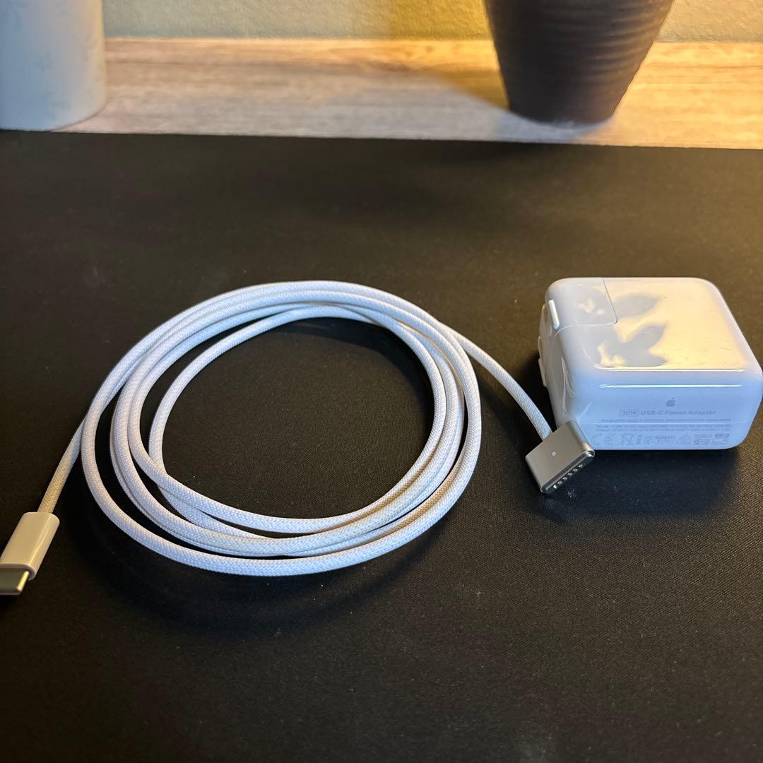 M2 MacBook Air USキーボード 【2025年2月購入】