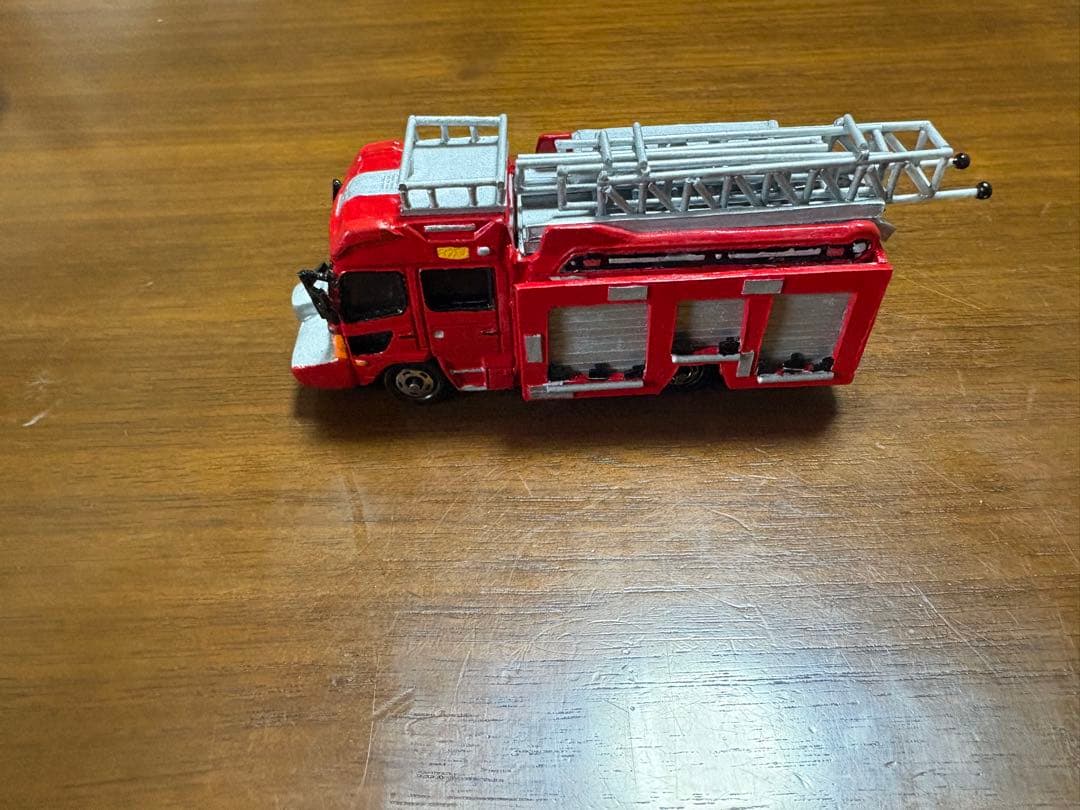 改造トミカハイパーレスキュー、大規模震災用高度救助車、大型水槽車、指揮車、救急車