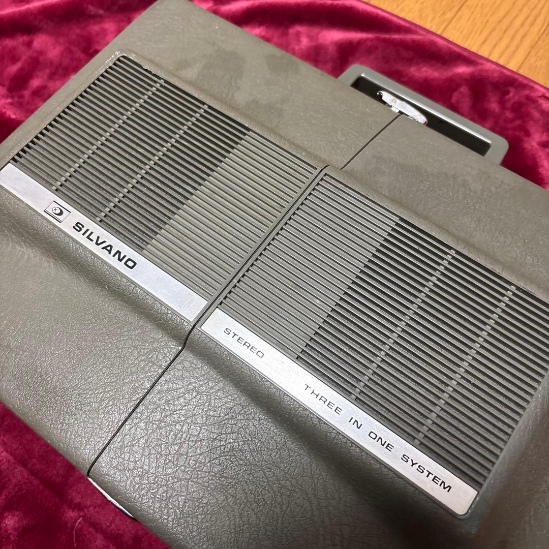 希少SILVANO レコードプレイヤー搭載　ステレオラジカセ　KST-7711