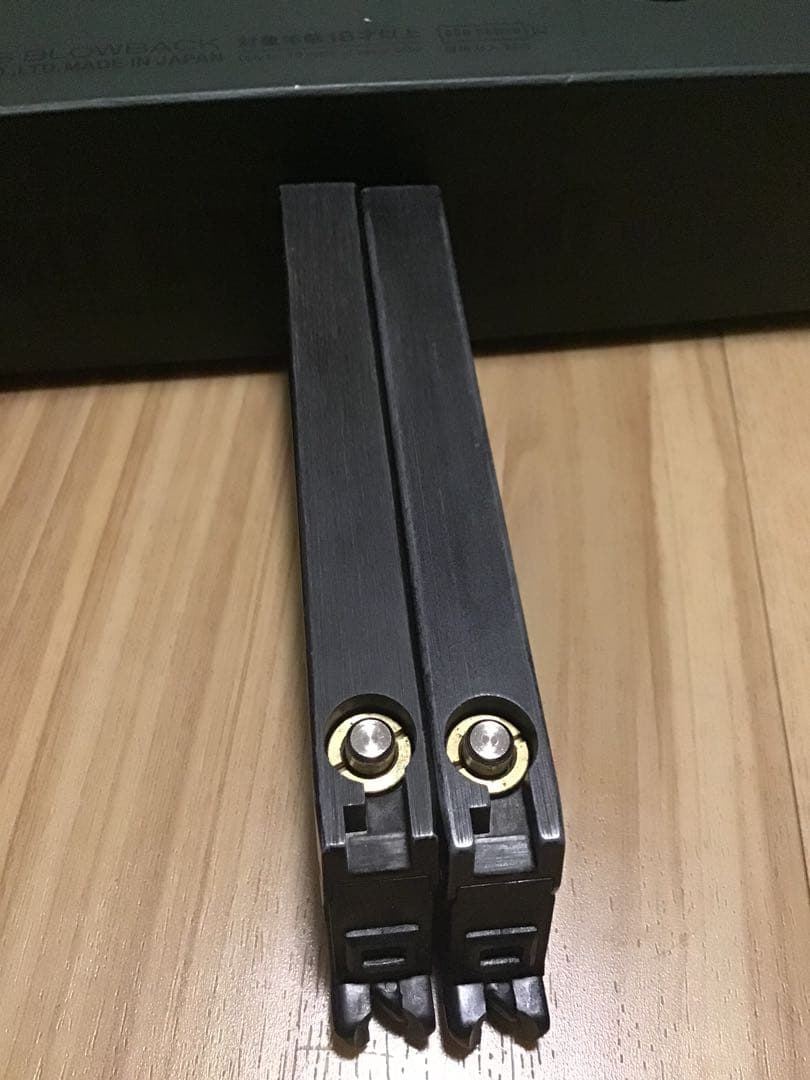 東京マルイ ハイキャパDOR ガバメントグリップカスタム 木製スタンドセット