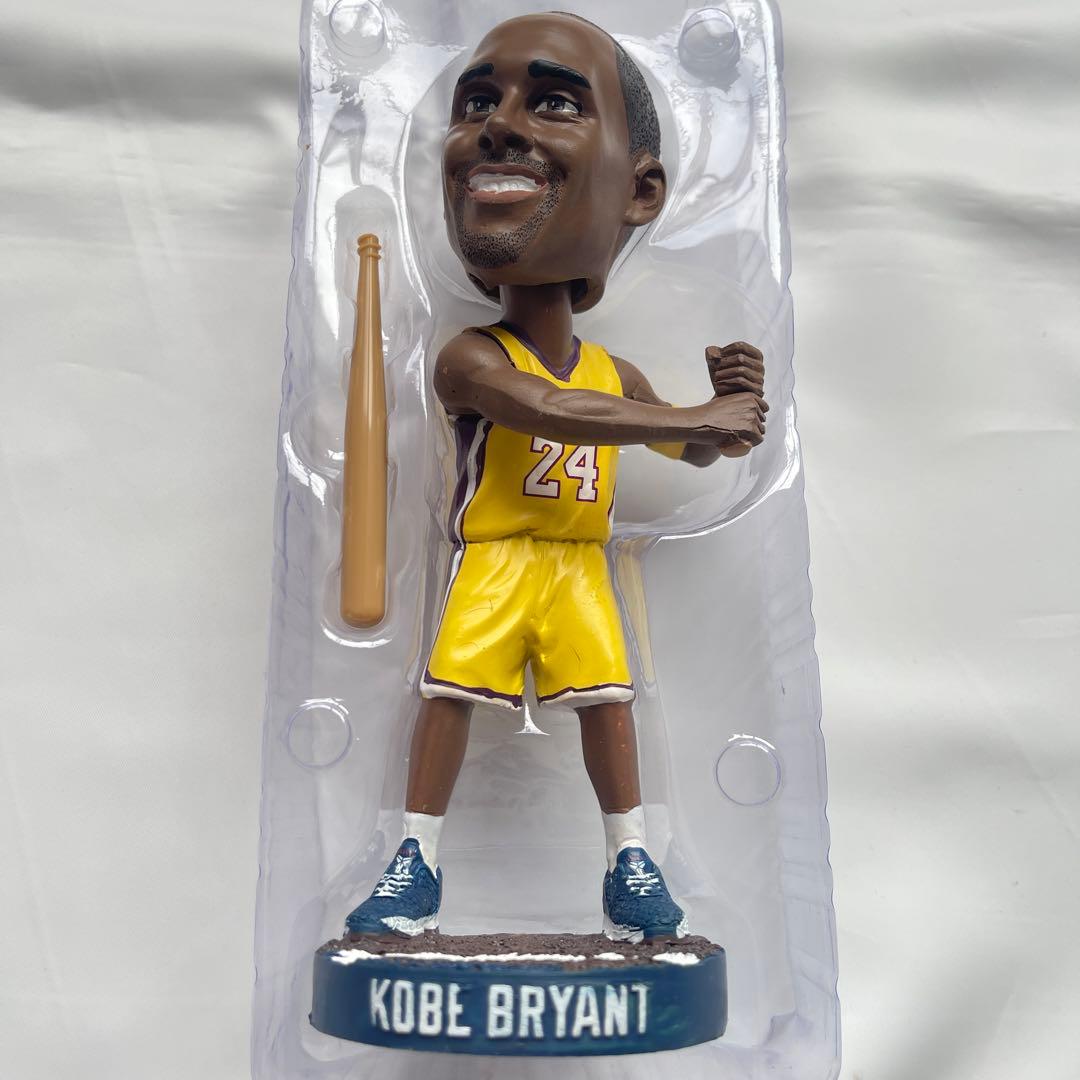 【貴重！レアもの】ロサンゼルスレイカーズ　KOBE BRYANT ボブルヘッド