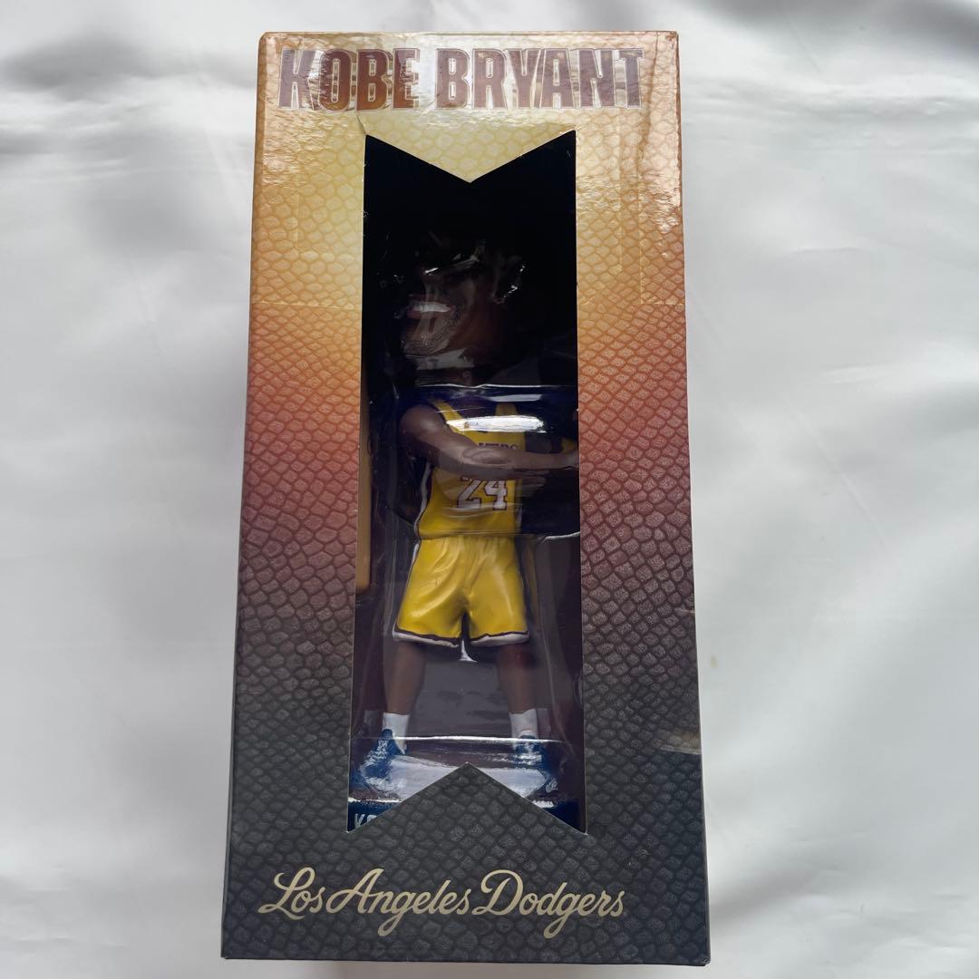 【貴重！レアもの】ロサンゼルスレイカーズ　KOBE BRYANT ボブルヘッド