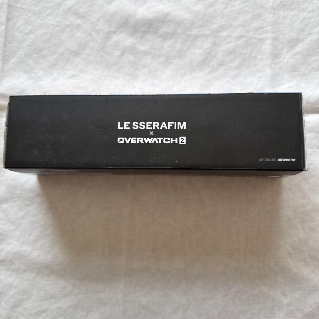Le sserafim overwatch デスクマット　開封済み