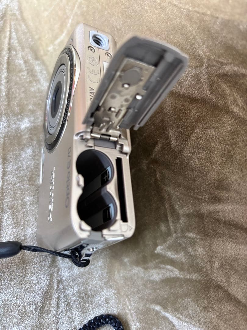 PENTAX Optio E70 コンパクトデジタルカメラ　使用回数4〜5回
