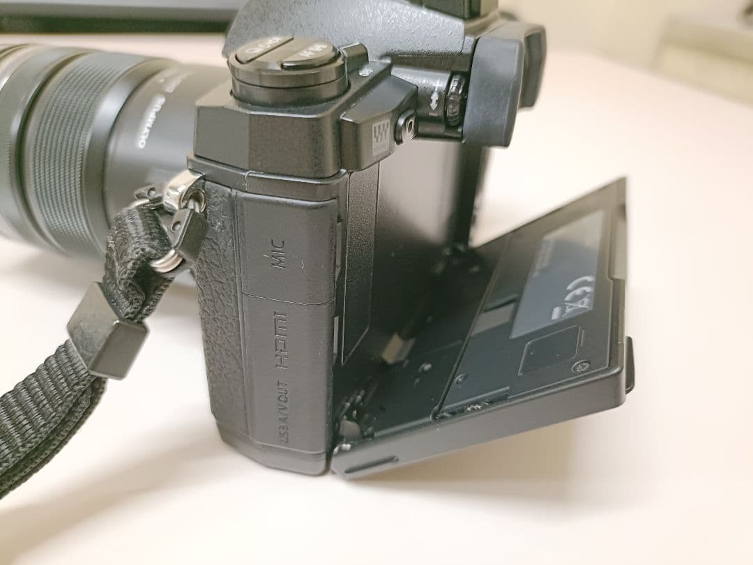 【美品2638回】OLYMPUS OM-D E-M1 ミラーレス一眼カメラセット