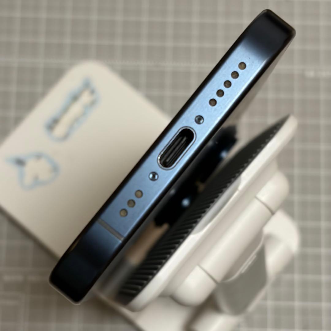 iPhone15 Pro 128GB ブルーチタニウム バッテリー85%
