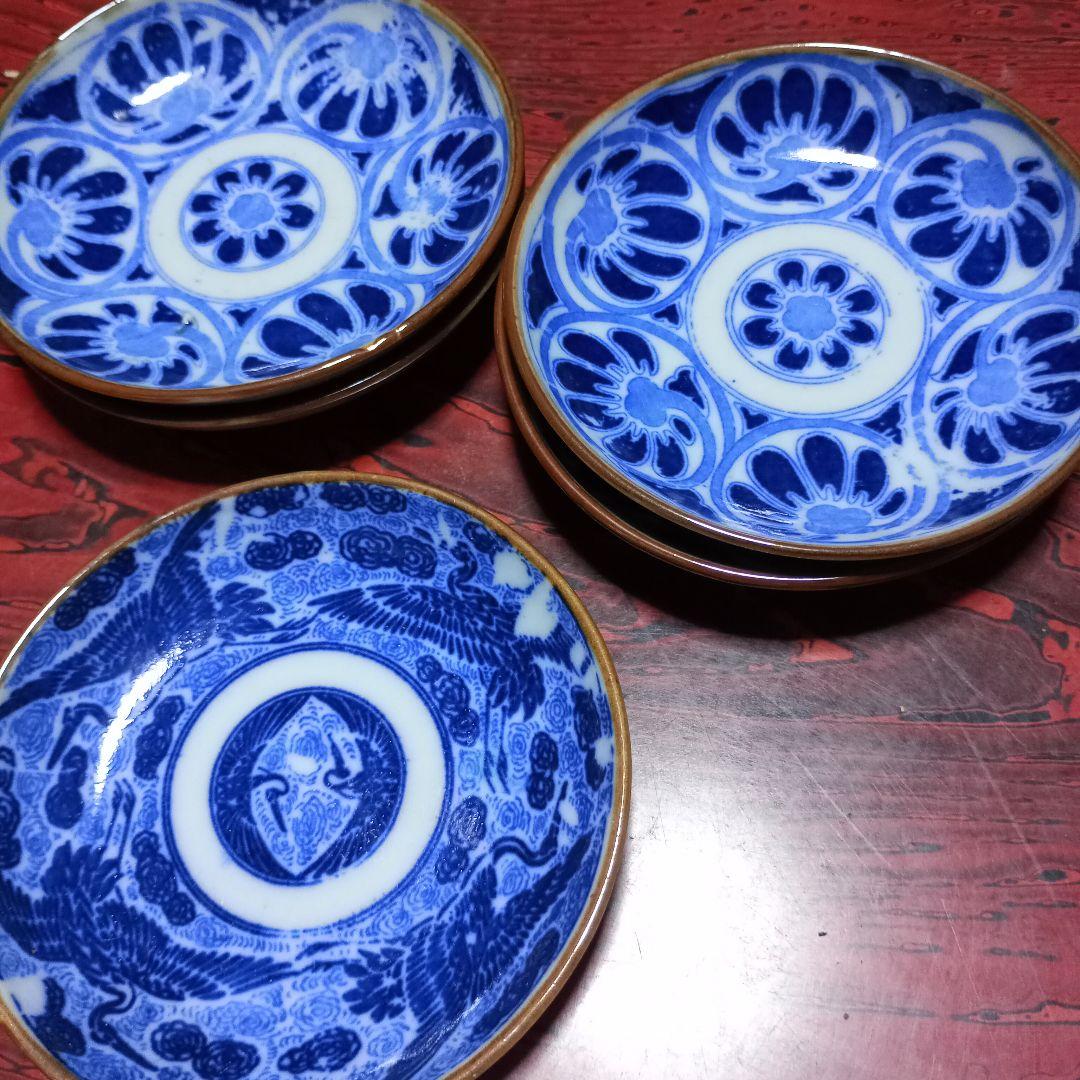 青と白の浅皿5枚＆藍色の小皿18枚