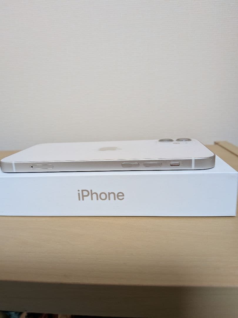 iPhone12 本体　箱あり