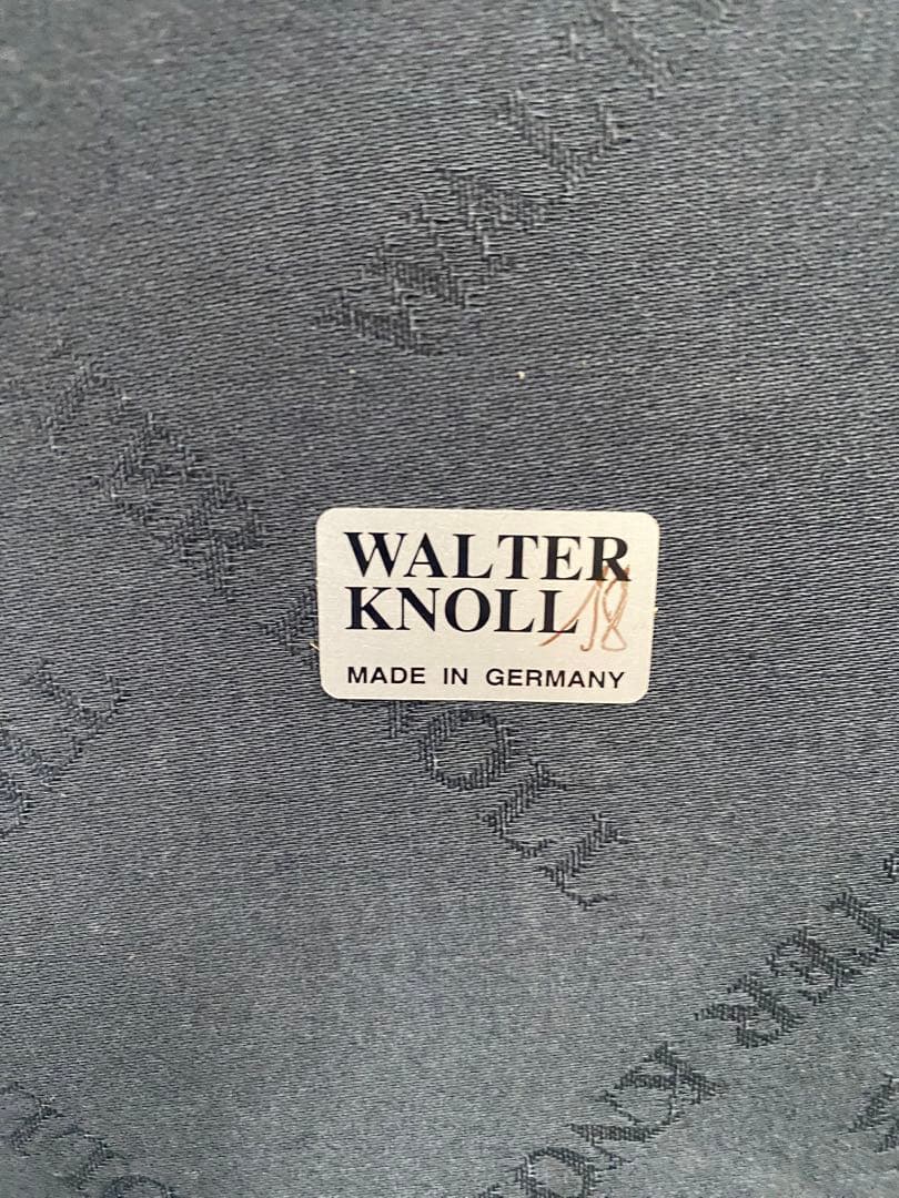 1人掛けソファ WALTER KNOLL Foster500 armchair