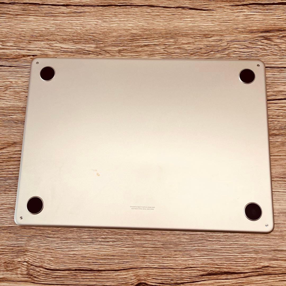 Macbook Air M2 8GB/256GB スターライト