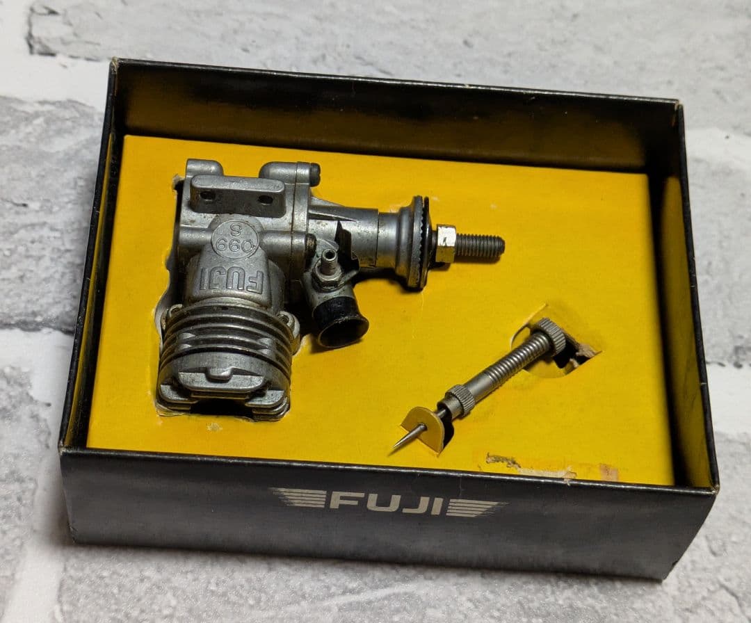 FUJI MODELGAS ENGINE 099S模型飛行機エンジン◆ビンテージ