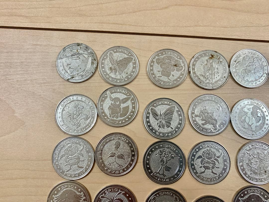 超希少　レトロ　ポケモン　バトルメダル　74枚まとめ売りフォルダー付