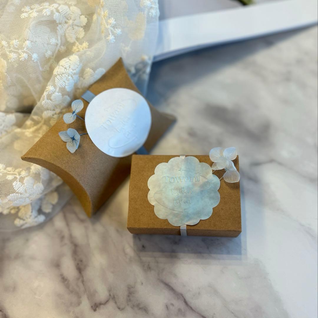 Kaya きらきらアマゾナイトのピアス•シェルのお魚ピアス