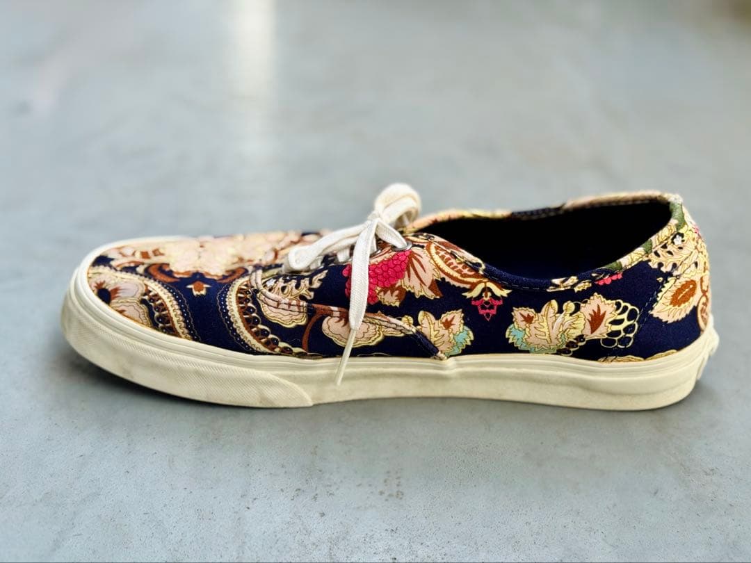 【美品】Vans 花柄 スニーカー 28.5cm ネイビー・ベージュ