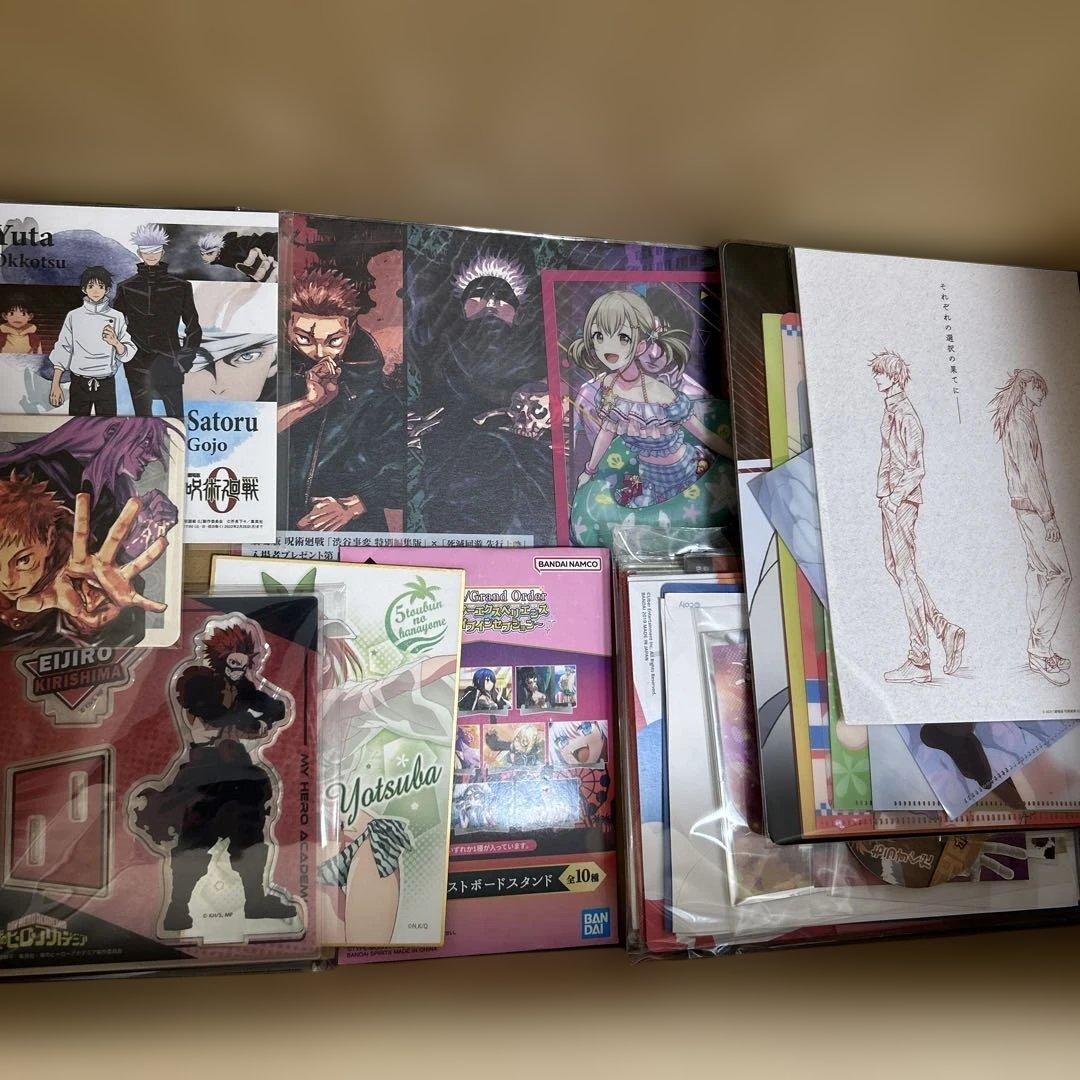 キャラクターグッズまとめ売り　漫画　アニメグッズセットおまとめ　300個以上