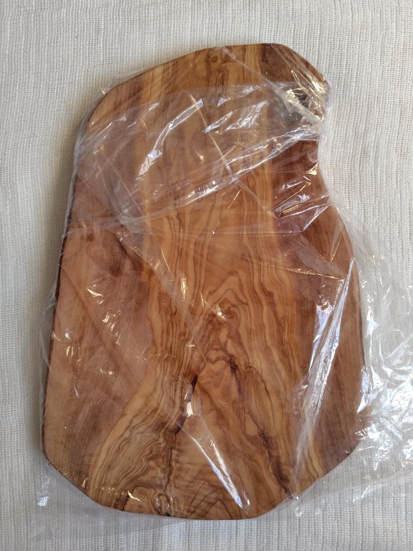 イタリア製 アルテレニョ オリーブウッド カッティングボード 大判36cm