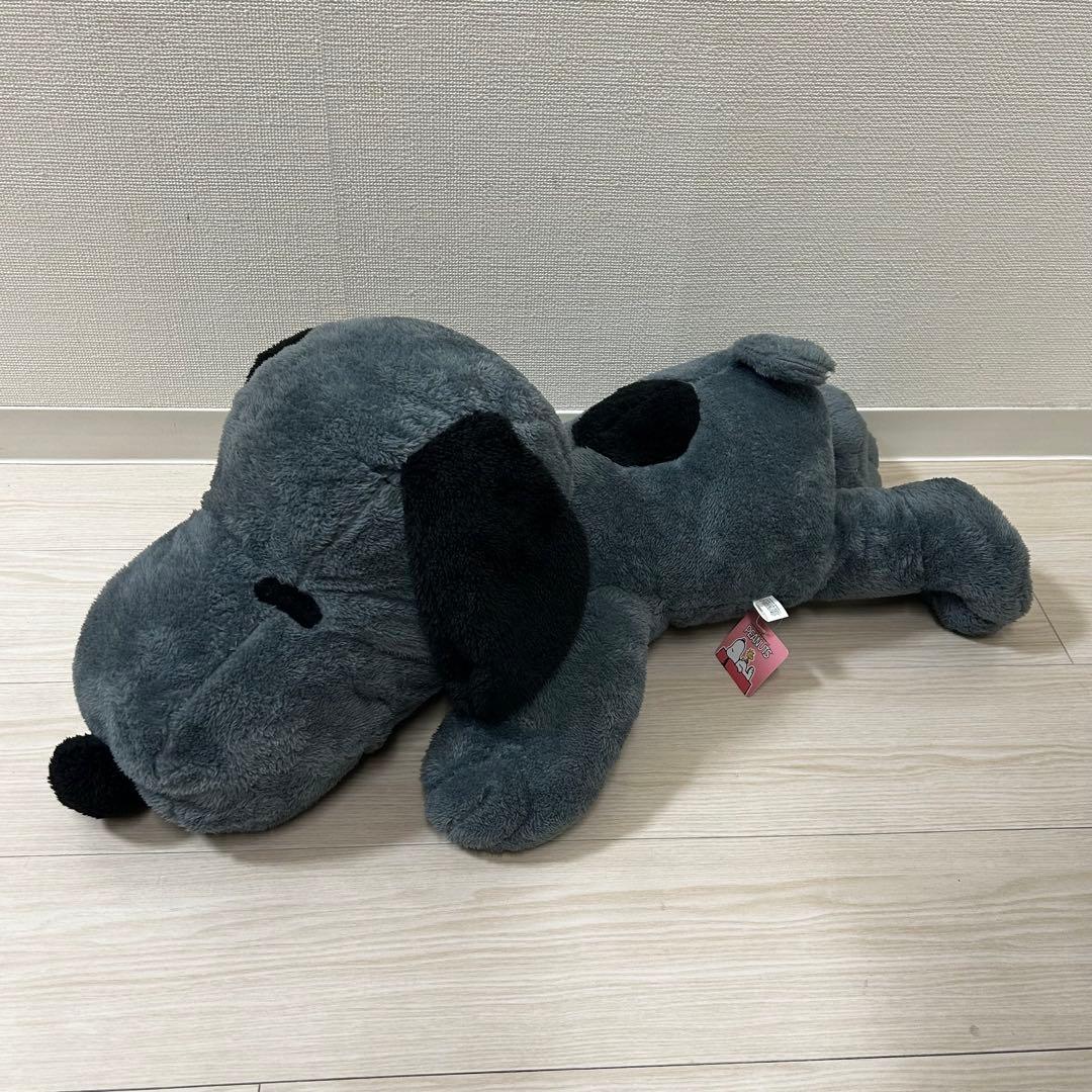 スヌーピーぬいぐるみ　黒・グレー
