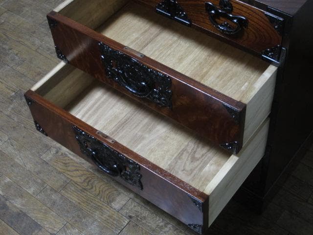 美品 伝統工芸 欅材 拭き漆塗 5杯抽斗 民芸 岩谷堂箪笥 鍵付き/衣装箪笥