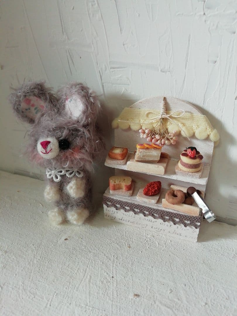 ◎グレーうさぎさん△森のパン屋さんへ◎