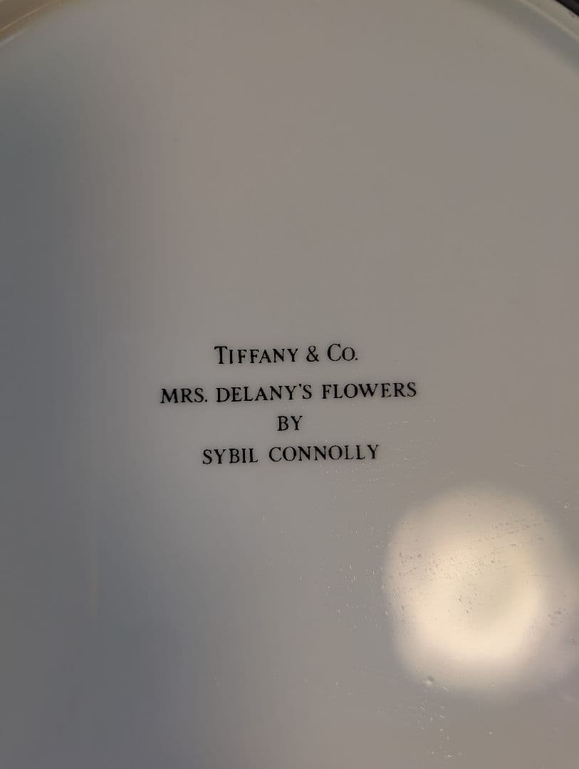 Tiffany & Co. Mrs. Delany's Flowers 黒皿