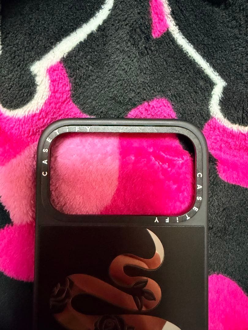 BLVCK スネークデザイン iPhoneケース