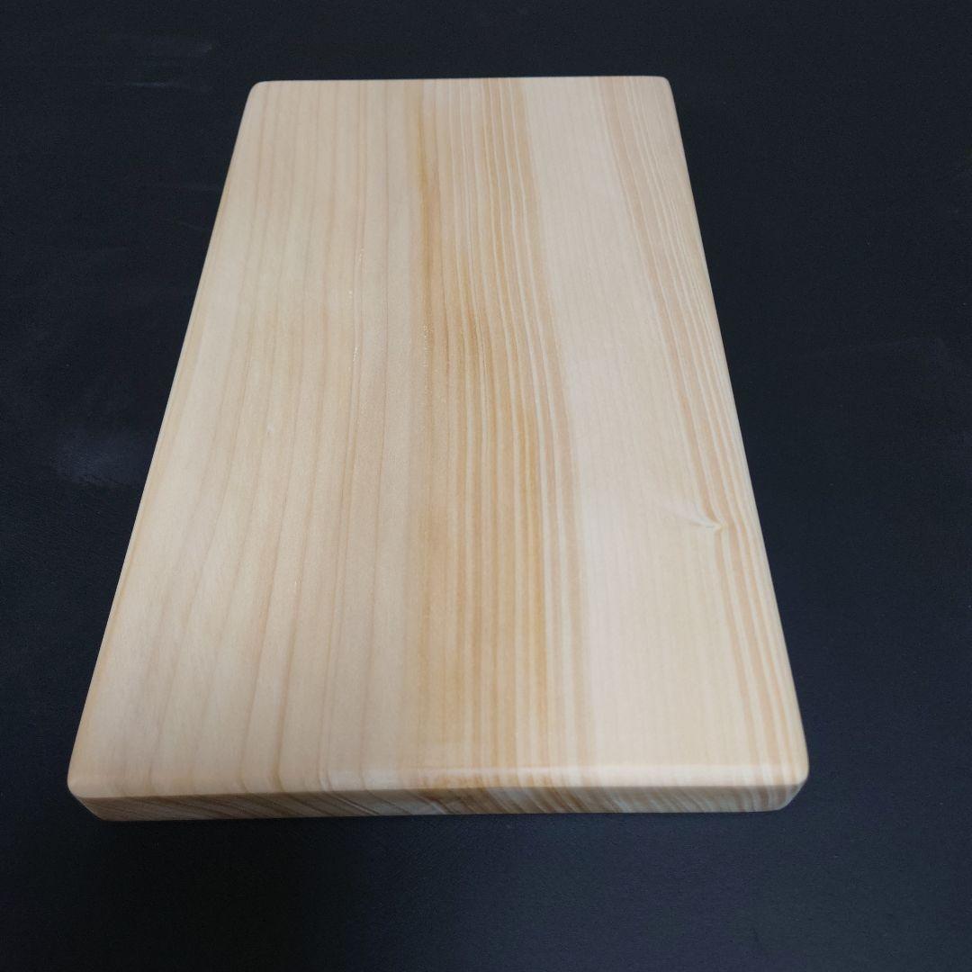 銀杏まな板　『柾目』
