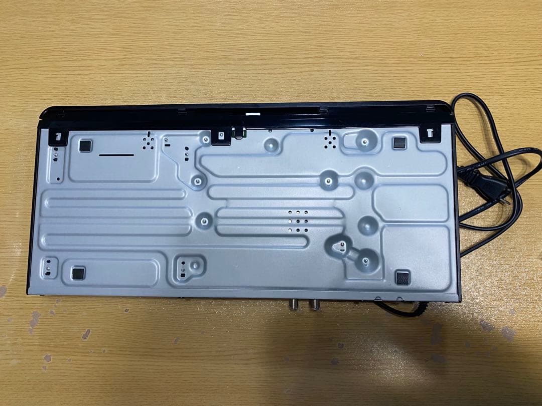 レグザ　TOSHIBA ブルーレイレコーダー DBR-W1007