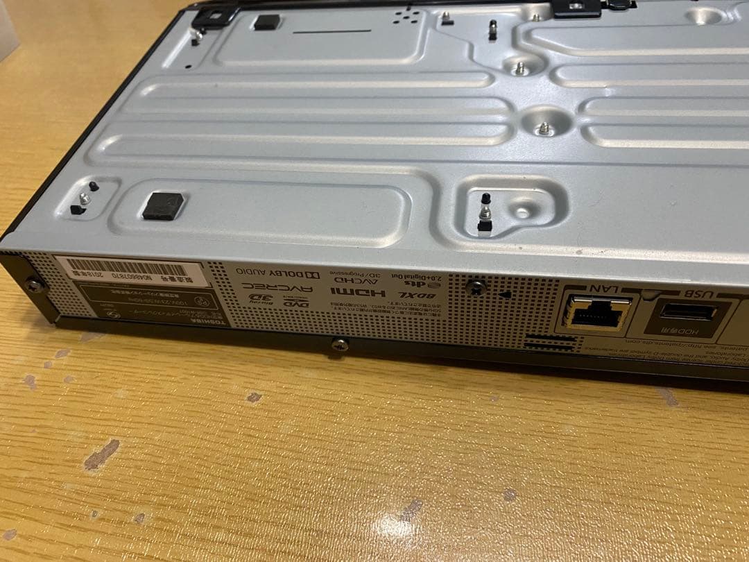 レグザ　TOSHIBA ブルーレイレコーダー DBR-W1007