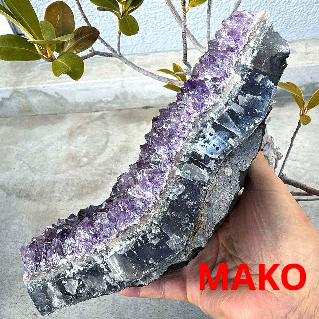 M1905☆アメジストクラスター1.8Kg☆ウルグアイ産☆N60202-A